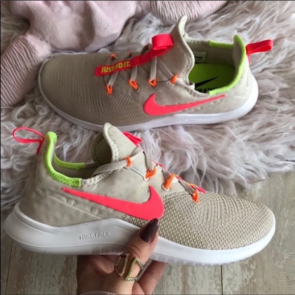 NWT Nike Free trainers - Picture 7 of 8